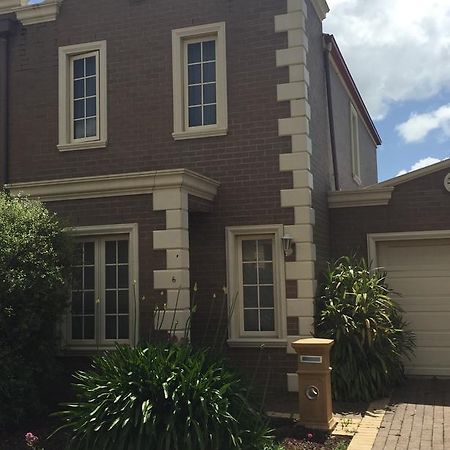 Salt Air On Lochard Place Apartment Warrnambool Bilik gambar